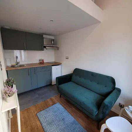 3D- Studio Tout Equipe Avec Cuisine 10 Mins De Paris Issy-les-Moulineaux Extérieur photo